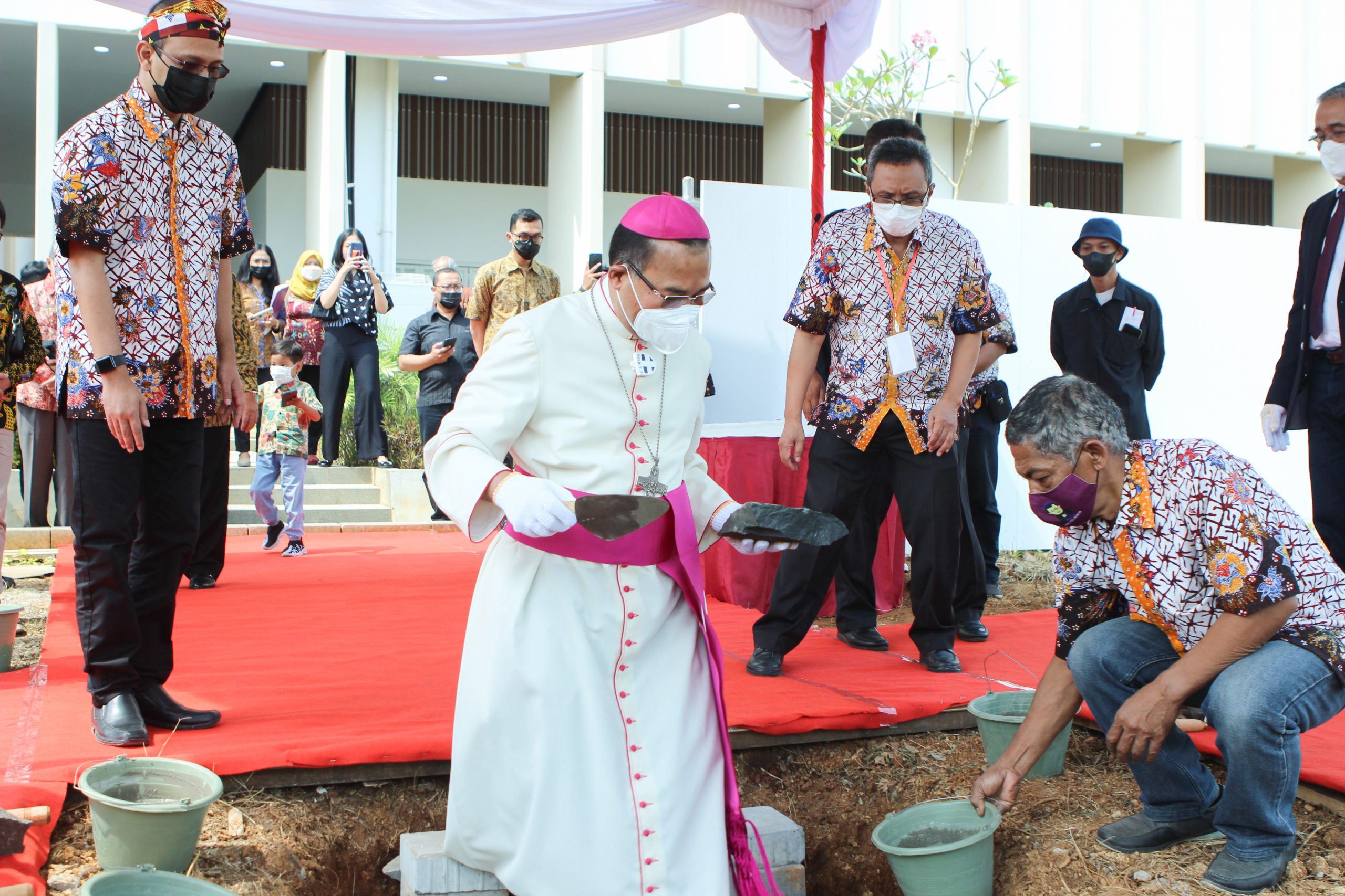 Unika Rayakan Dies Natalis Ke-40, dan Resmikan Pembangunan Gedung Fakultas Kedokteran