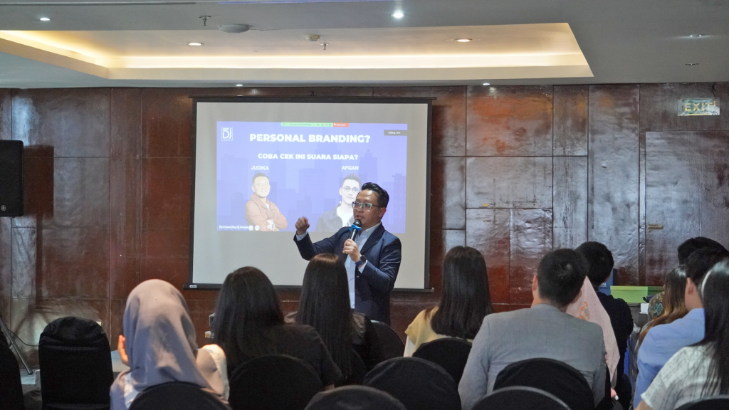 Ajak Bangun Personal Branding, Magister Manajemen SCU Kuatkan Pengembangan Karier Mahasiswa