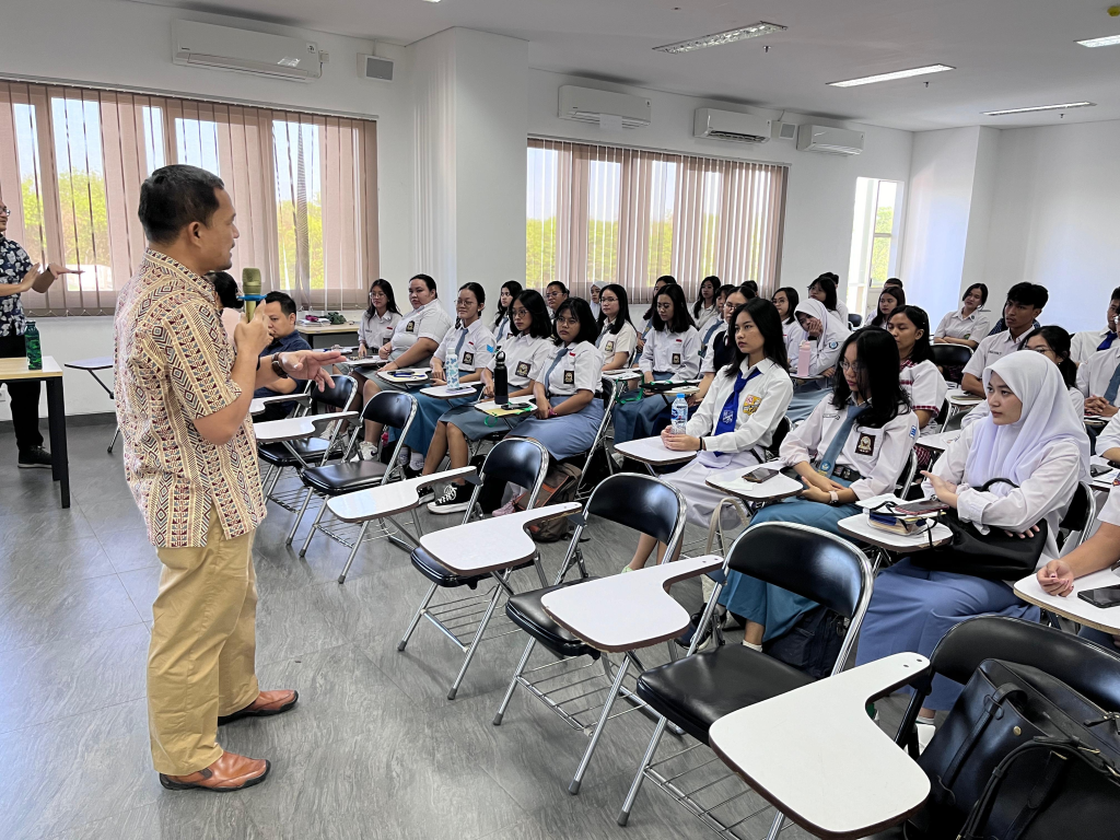 Penuhi Kuota Mahasiswa, FK SCU Ajak Camaba Jalani Pekan Orientasi Menjelang Tahun Ajaran Baru