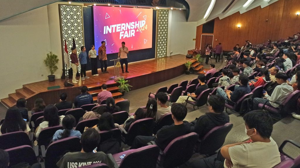 Internship Fair FIKOM SCU: Jembatan Mahasiswa Menuju Dunia Industri