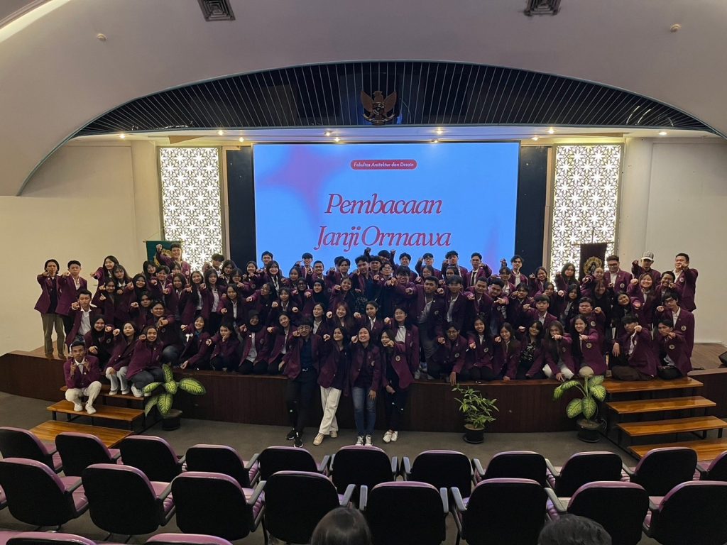 Serah Terima Jabatan Senat Mahasiswa FAD SCU Periode 2023/2024