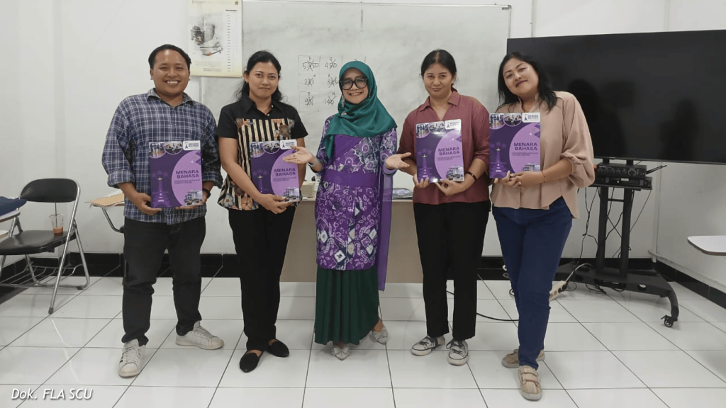 Workshop CLT-FLA SCU Tingkatkan Kompetensi Pengajaran Bahasa Indonesia bagi Penutur Asing