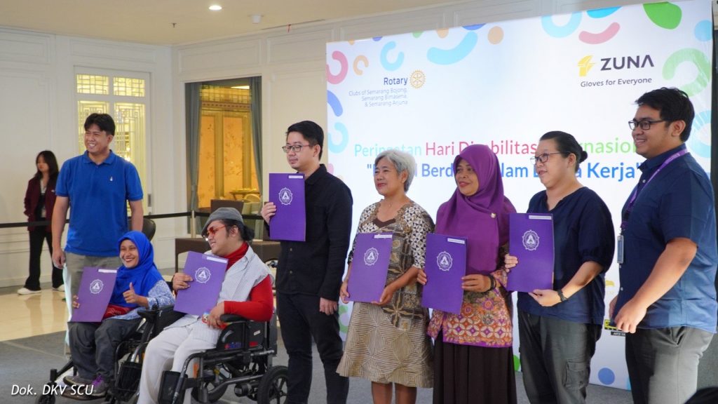 Karya Mahasiswa DKV SCU Dipamerkan dalam Peringatan Hari Disabilitas, Berikan Solusi Inklusivitas untuk Para Difabel